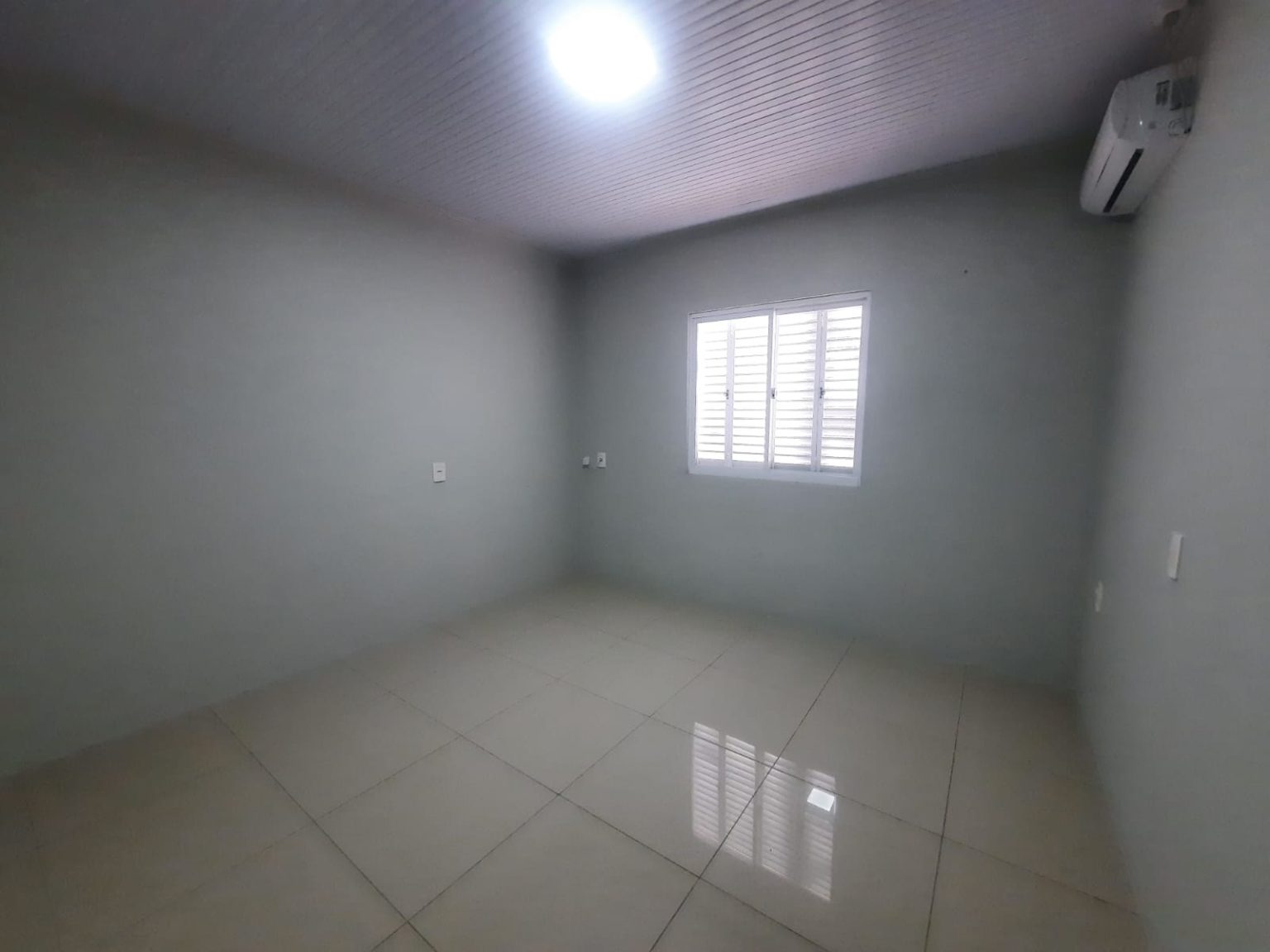 ffb59f15-810c-4008-b8a0-ebec762af81f