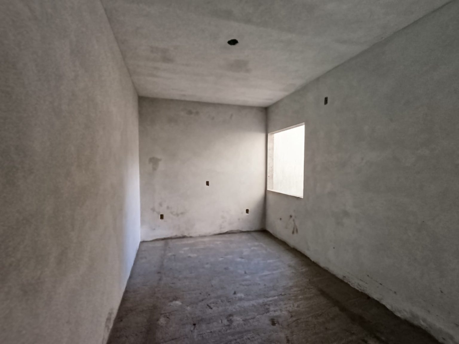 WhatsApp Image 2025-10-12 at 23.54.08